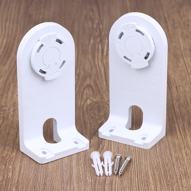 Supporto per montaggio a paret - Eufy Camera E220 recensione e prezzo